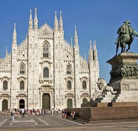 아파트 Flat In Piazza Duomo *